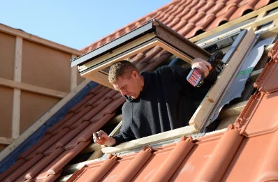 Pose de fenêtres de toit Velux à Cuvergnon